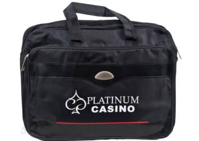 рекламна чанта с надпис Platinum casino